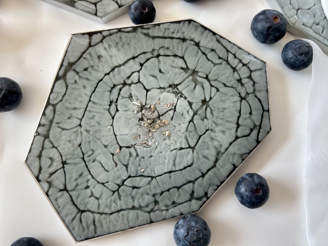 Grey hexagon coasters. Geometric modern coasters.喬遷禮物 杯墊 擺飾 家飾品 創作 世界でたった一つ - 杯垫 - 树脂 灰色