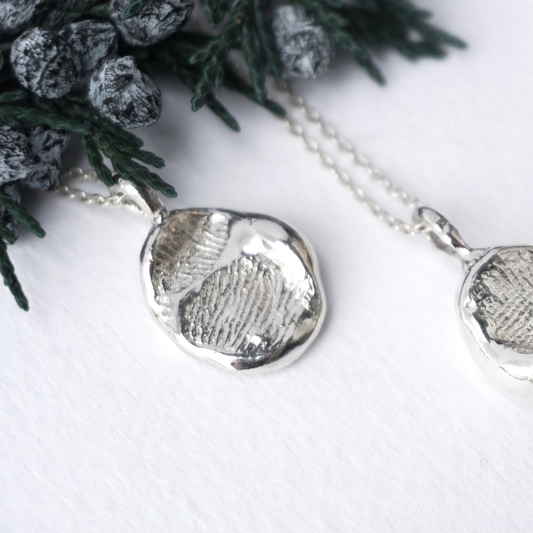 Double Finger Seal Necklace 双指纹蜡印项链 - 项链 - 其他金属 银色