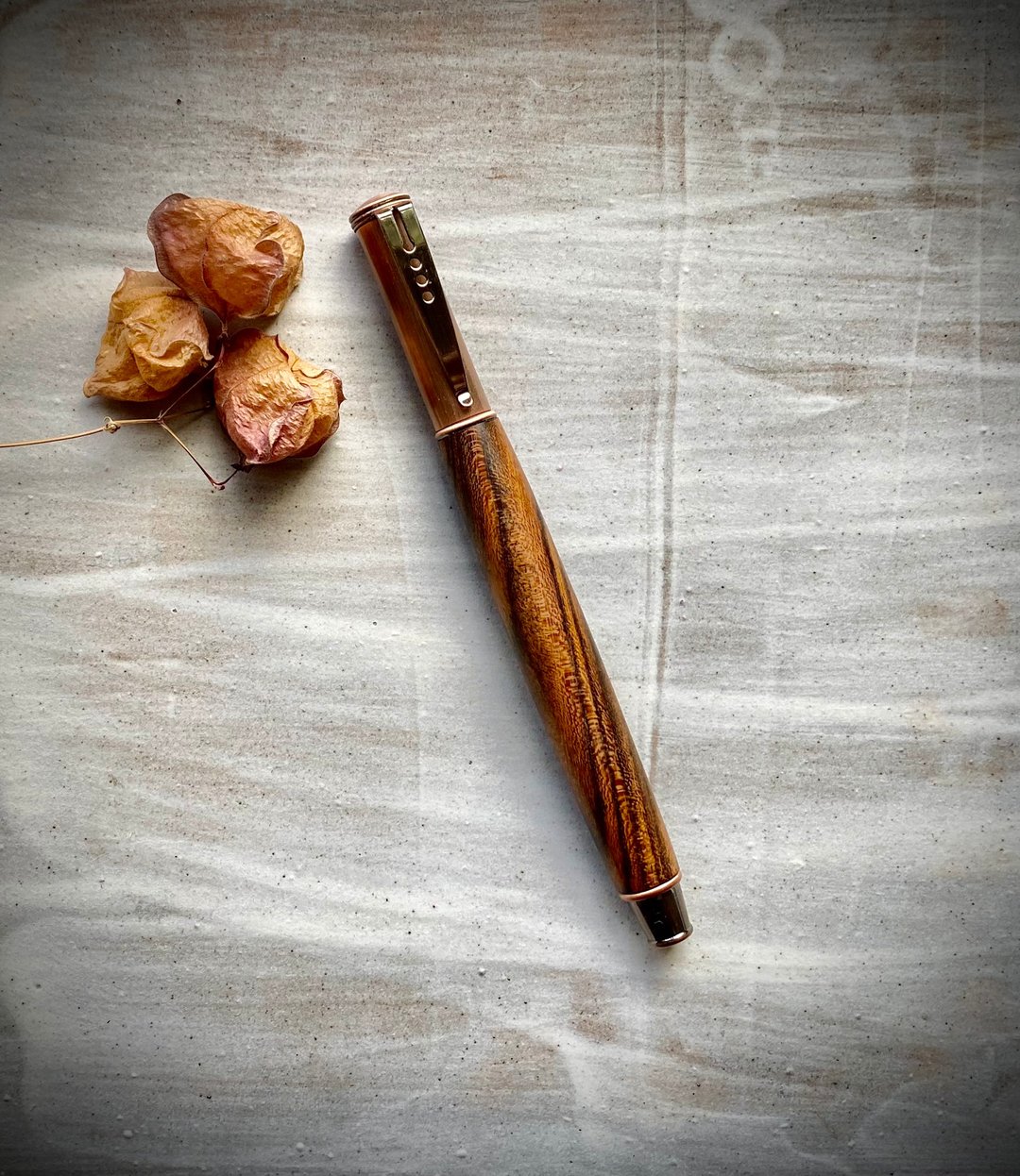 墨西哥黄金檀钢珠笔+非洲花梨永恒笔 - 钢珠笔 - 木头 