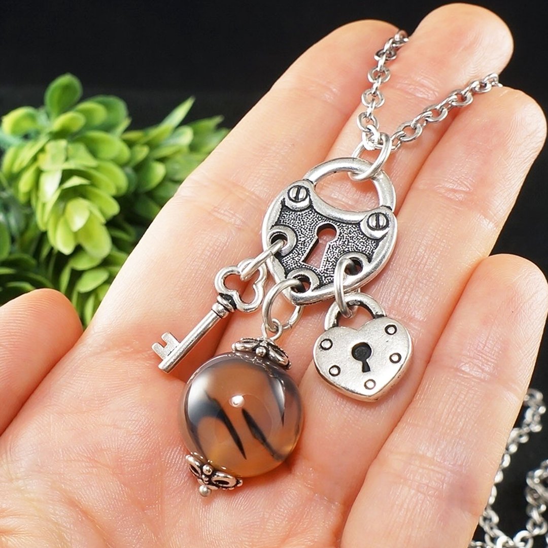 Silver Key Lock Dragon Vein Agate Sphere Ball Steampunk Pendant Necklace Jewelry - 项链 - 半宝石 银色
