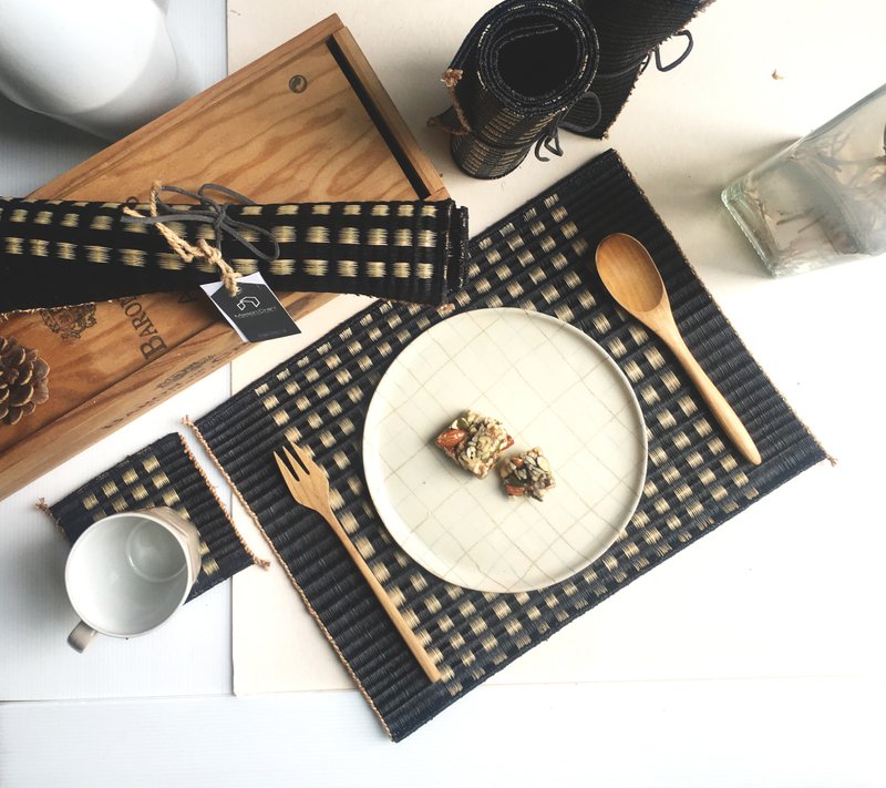 Set 2, black white grid Housewarming Gifts placemat, table mat, jute platemat - 餐垫/桌巾 - 环保材料 黑色