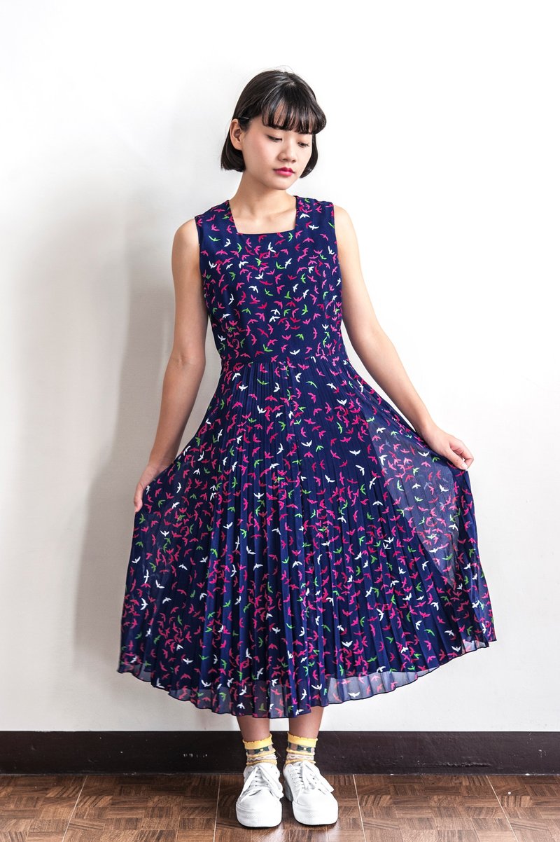 Vintage 飞鸟印象古着无袖洋装 - 洋装/连衣裙 - 聚酯纤维 多色