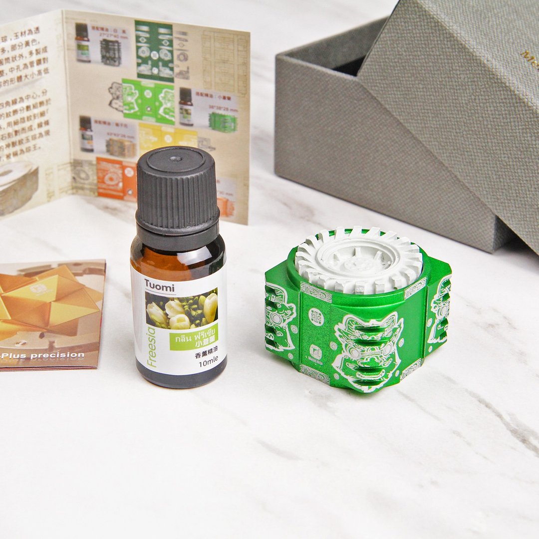 【航太边角料再造】香氛玉琮- 纹样结构_绿车轮款(精油-小苍兰) - 香薰/精油/线香 - 铝合金 绿色