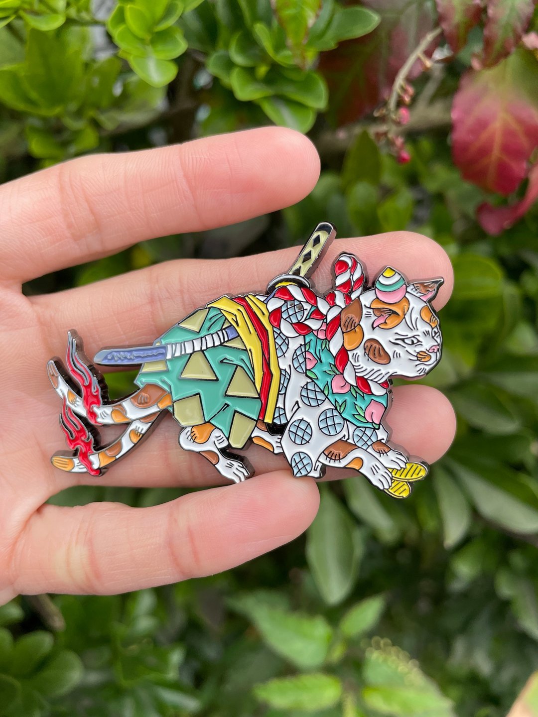八云兜 猫 猫妖 金属徽章 胸章 cat badge - 徽章/别针 - 其他金属 多色
