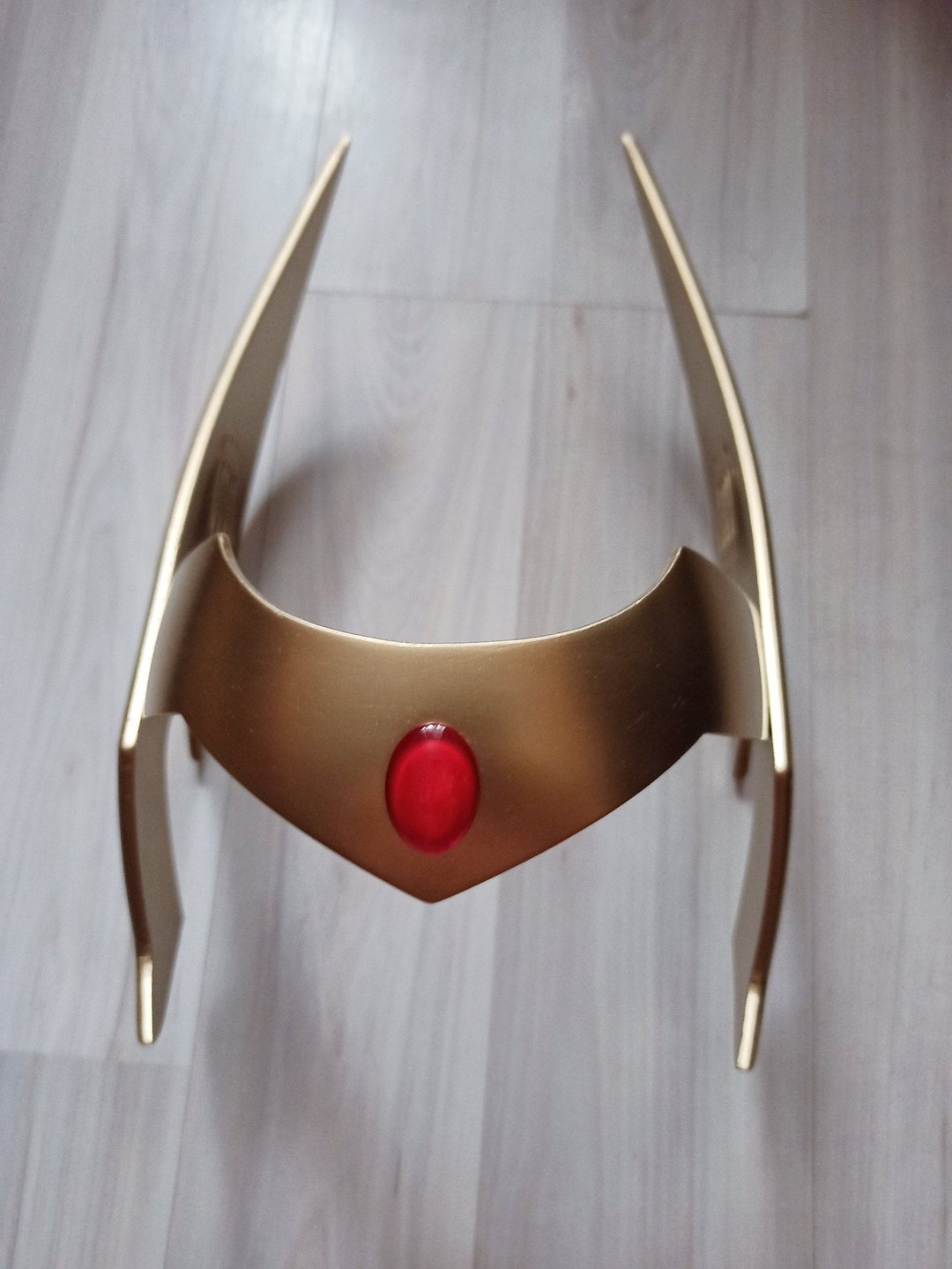She-ra Adora cosplay tiara made to order - 发饰 - 塑料 金色