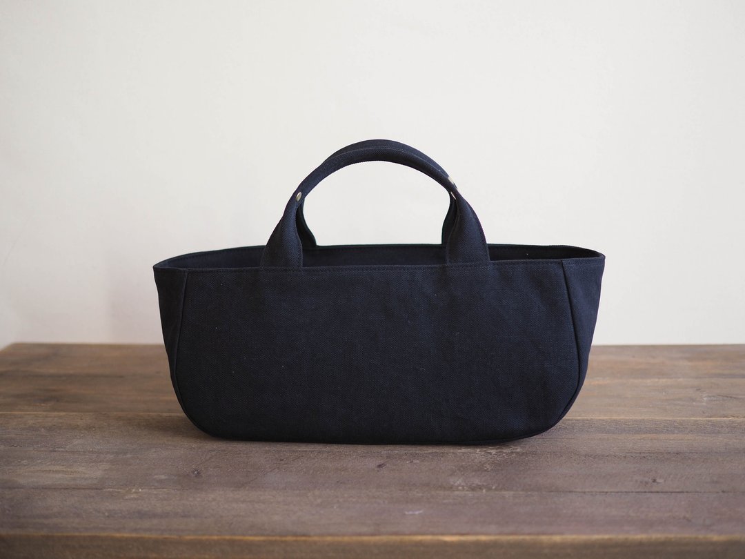 Made-to-order round tote with lid Yokonaga Kuro - 手提包/手提袋 - 棉 黑色