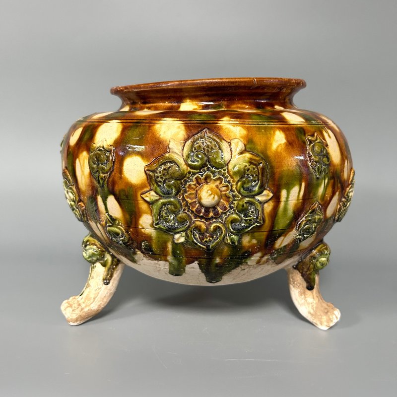 唐三彩贴花三足炉 - 摆饰 - 陶 卡其色
