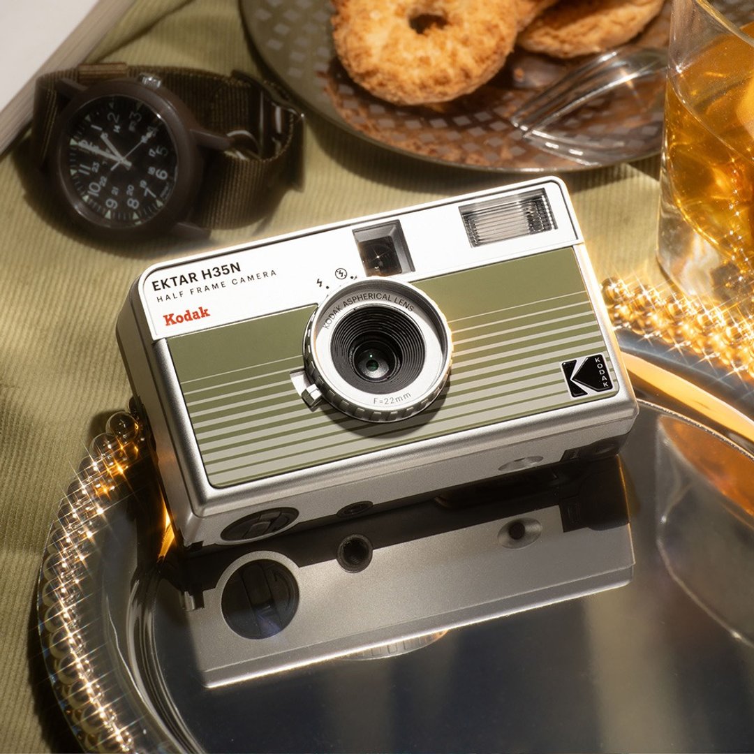 【Kodak 柯达】复古底片相机 半格机 H35N 条纹绿色 - 相机 - 塑料 绿色