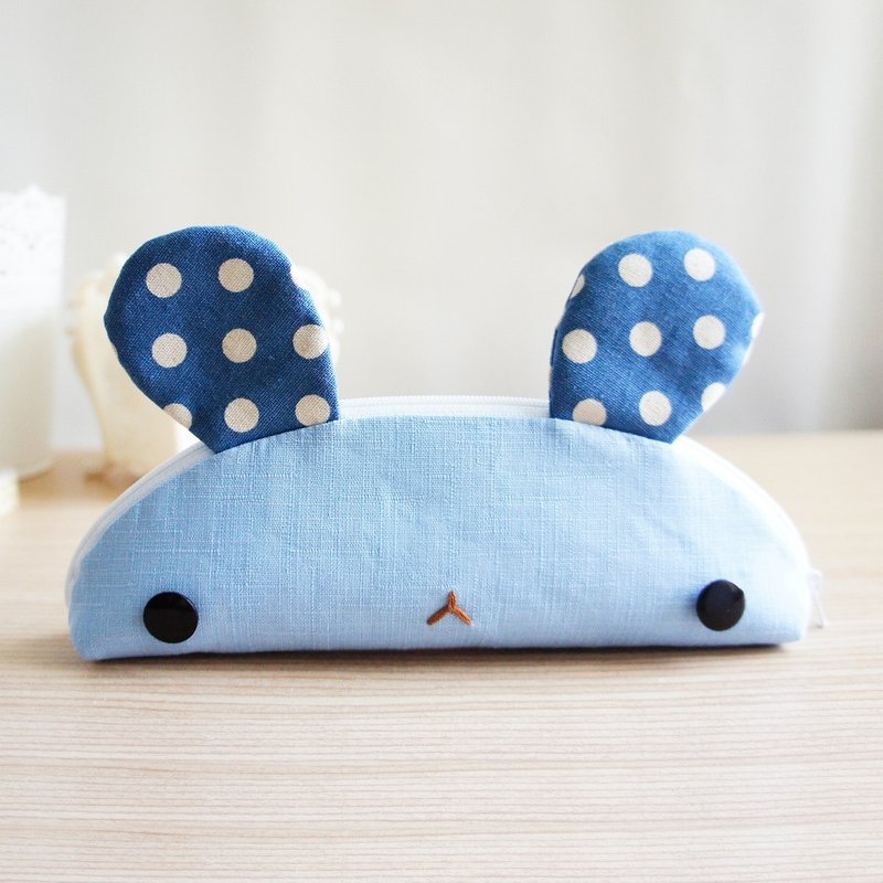 Lovely【兎子头可站立笔袋】点点蓝 - 铅笔盒/笔袋 - 棉．麻 蓝色