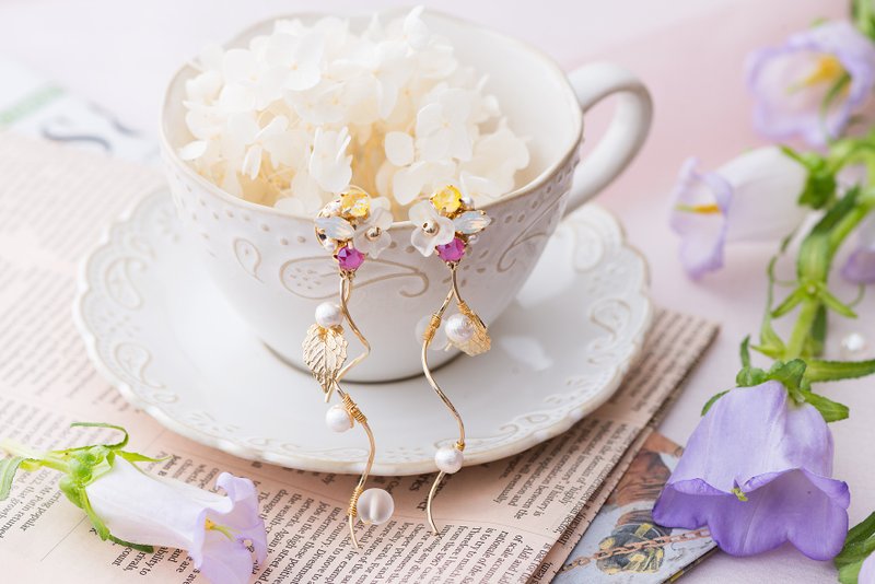 花钻流线耳环 - 水晶 垂吊/耳针/耳夹 - 耳环/耳夹 - 玻璃 