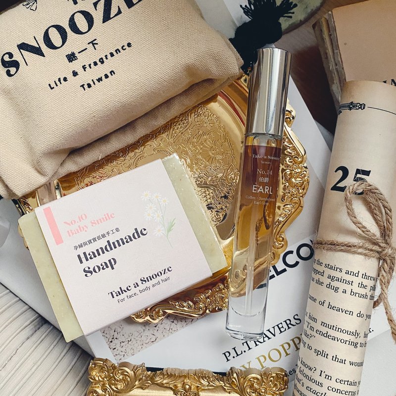 香氛清洁组-冷制手工皂+随行淡香水组-Take a Snooze眯一下 - 肥皂/手工皂 - 精油 白色