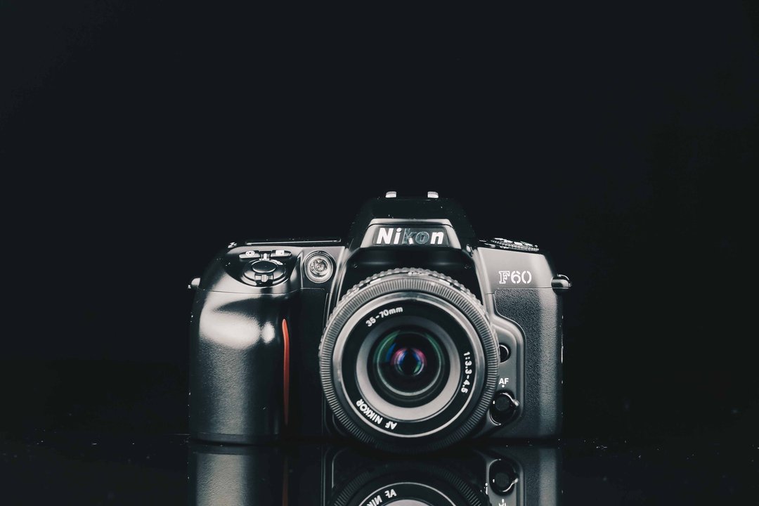 Nikon F60+AF NIKKOR 35-70mm F=3.3-4.5 #9624 #135底片相机 - 相机 - 其他金属 