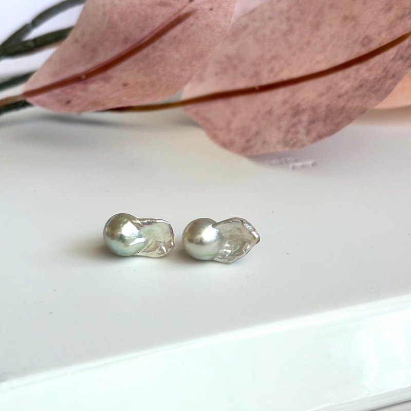 K14WG 针式耳环 巴洛克珍珠  Akoya珍珠 Akoya宝石 金鱼珍珠 日本珍珠 pearl earrings 珍珠耳环 珍珠耳钉 진주귀걸이 - 耳环/耳夹 - 珍珠 