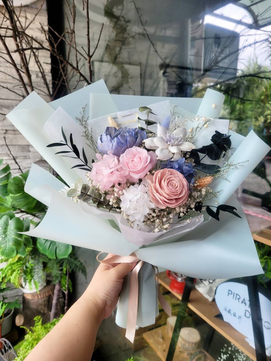 海藏设计│清新粉蓝。永生玫瑰干燥花束 情人 毕业花束 线下取货 - 干燥花/捧花 - 植物．花 多色