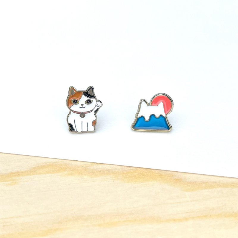 Meow招财猫与红日半透明富士山耳环 - 耳环/耳夹 - 珐琅 蓝色