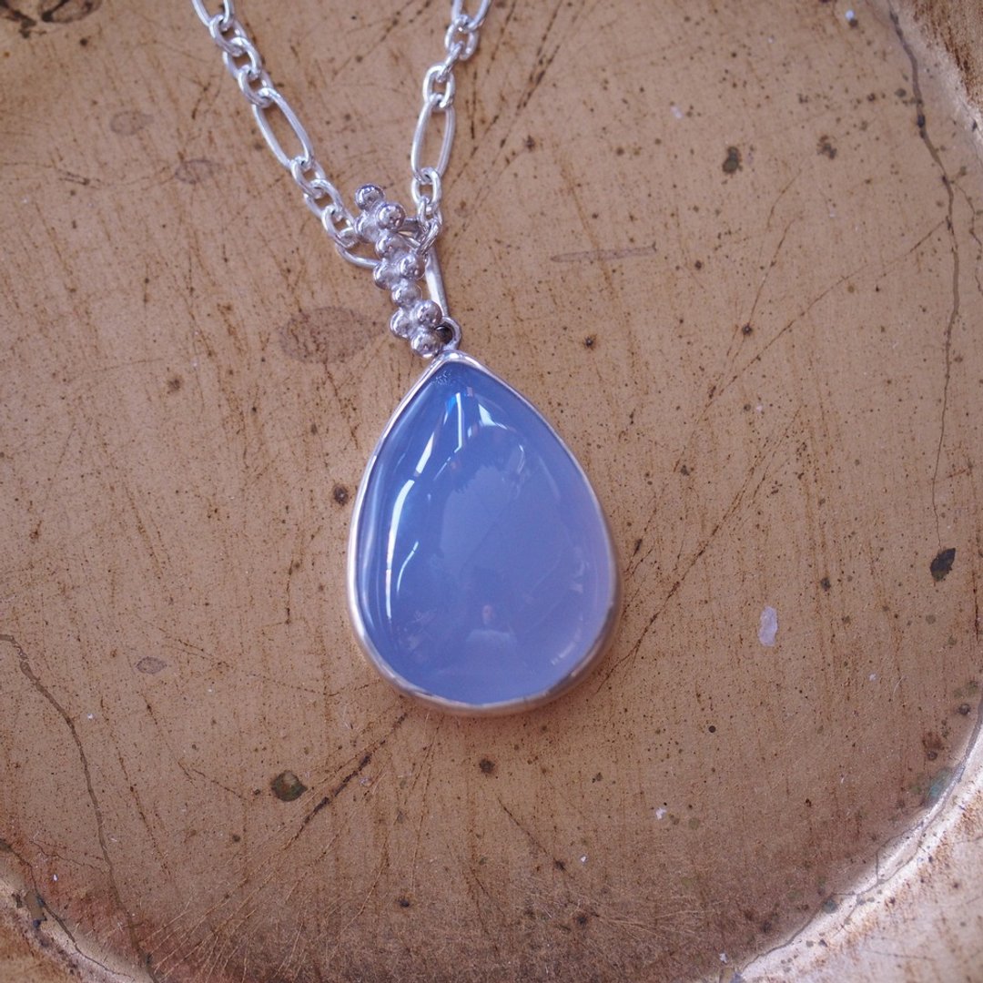 天然蓝玉髓 灰蓝色 大颗 纯银手工银链 Blue Chalcedony Necklace - 项链 - 半宝石 蓝色