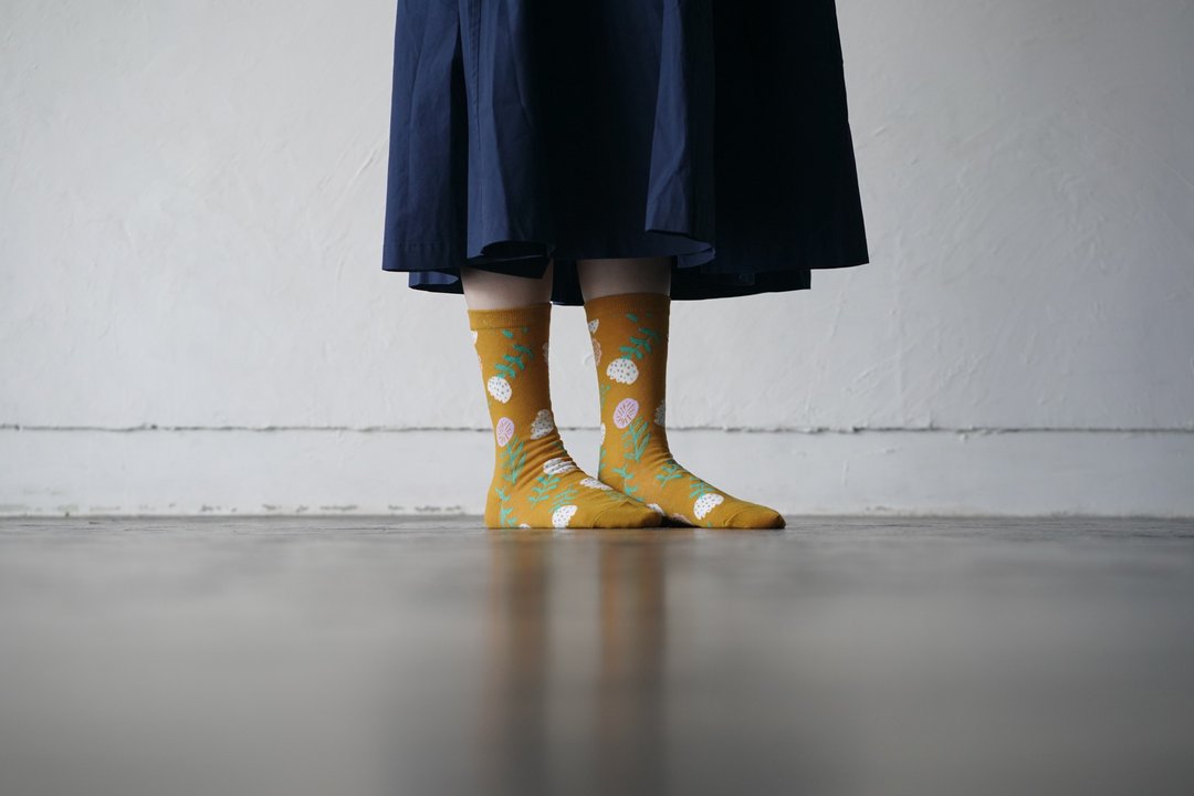 socks flower mustard - 袜子 - 棉 黄色