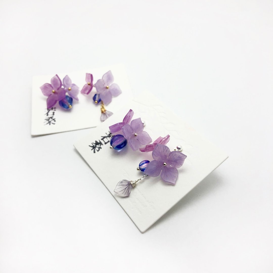 【若桑】紫璃II。紫阳花/绣球花。树脂&复古水晶珠。纯银耳环。 - 耳环/耳夹 - 树脂 紫色