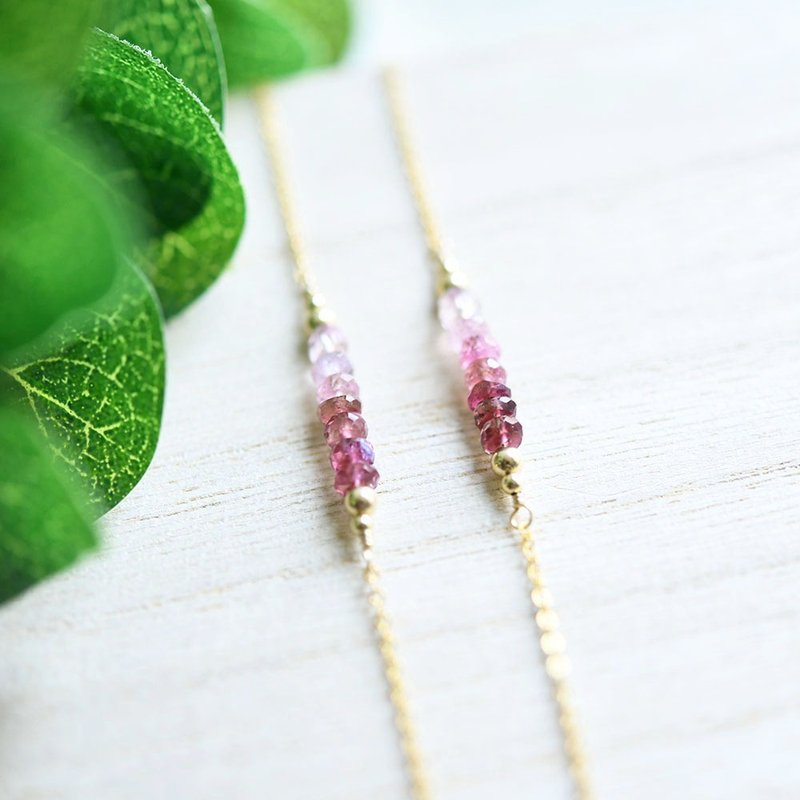 Cherry-colored gradation pink tourmaline bracelet that brings health with negative ion power October birthstone - 手链/手环 - 宝石 粉红色