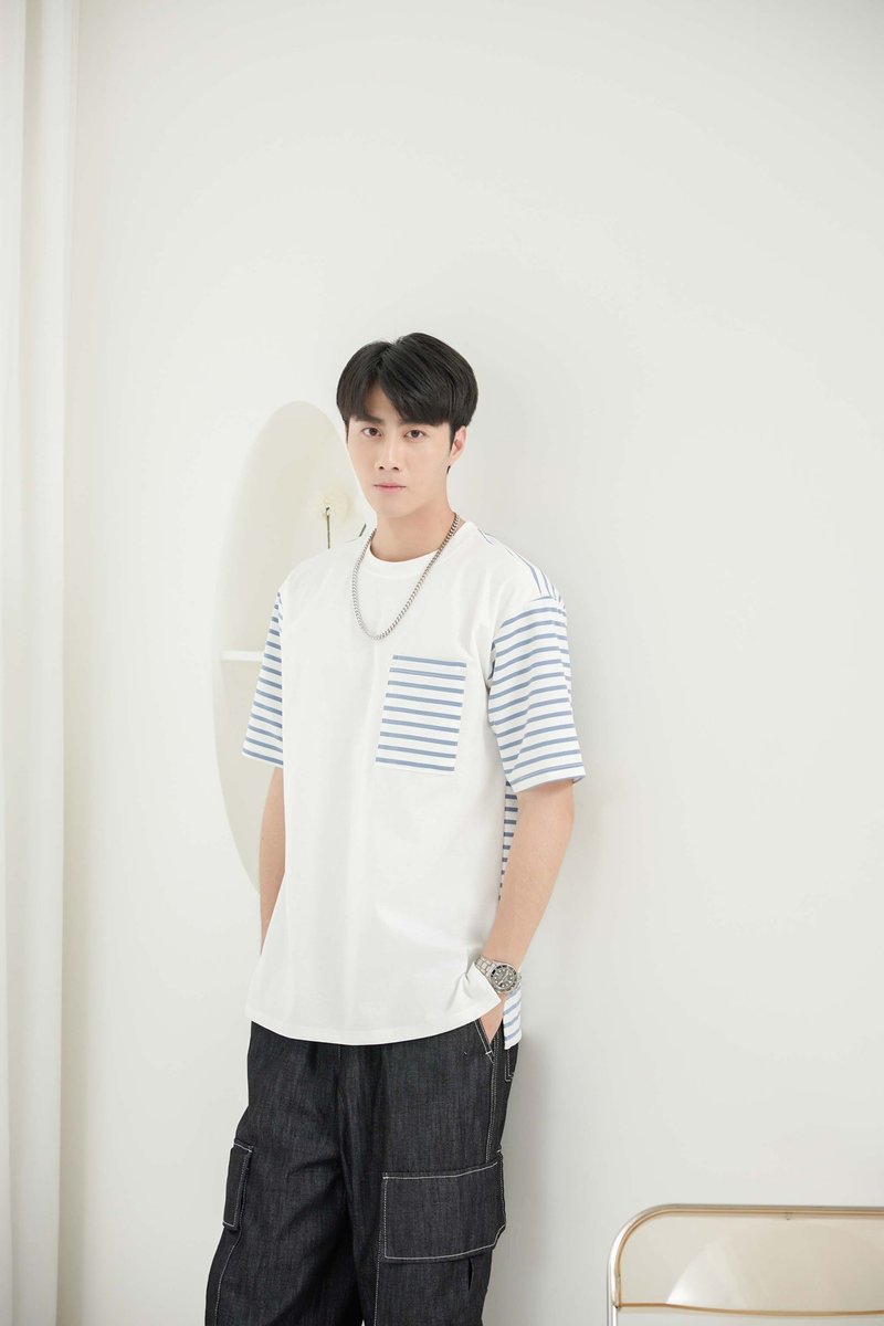 条纹口袋短袖上衣 白底浅蓝条纹 - 男装上衣/T 恤 - 其他材质 白色