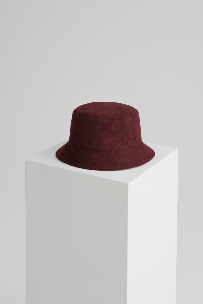 Shan Yong 烟熏暗红毛料渔夫帽 - 帽子 - 羊毛 