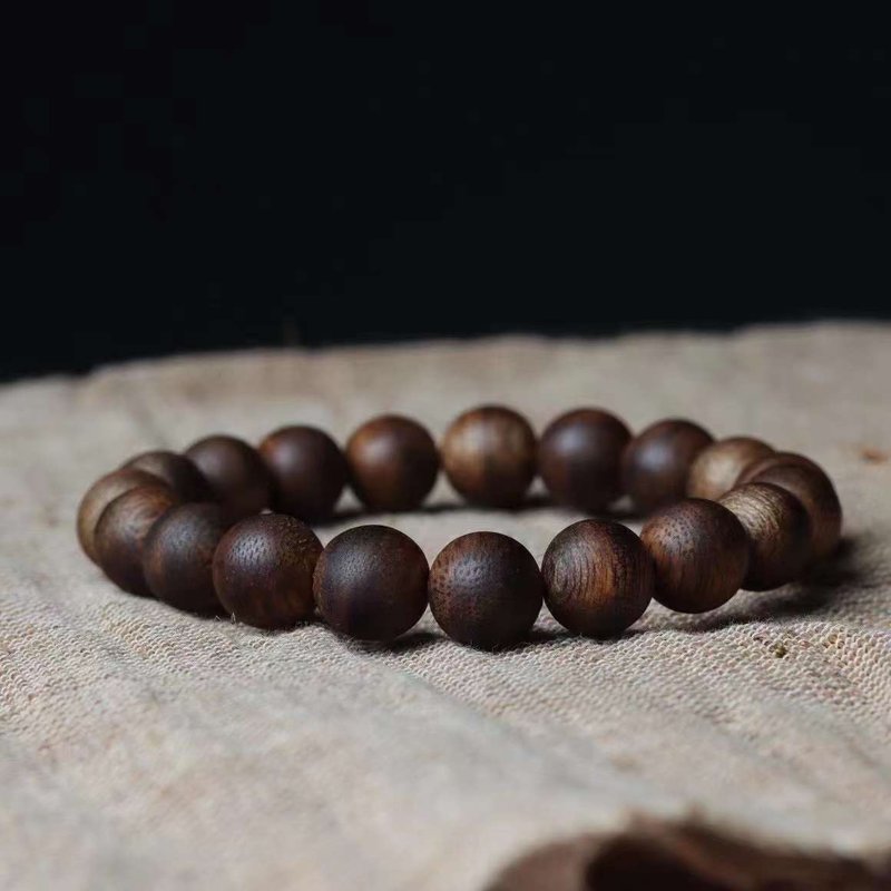 香韵 黄奇楠。沉香木。生命灵数2 - 手链/手环 - 宝石 