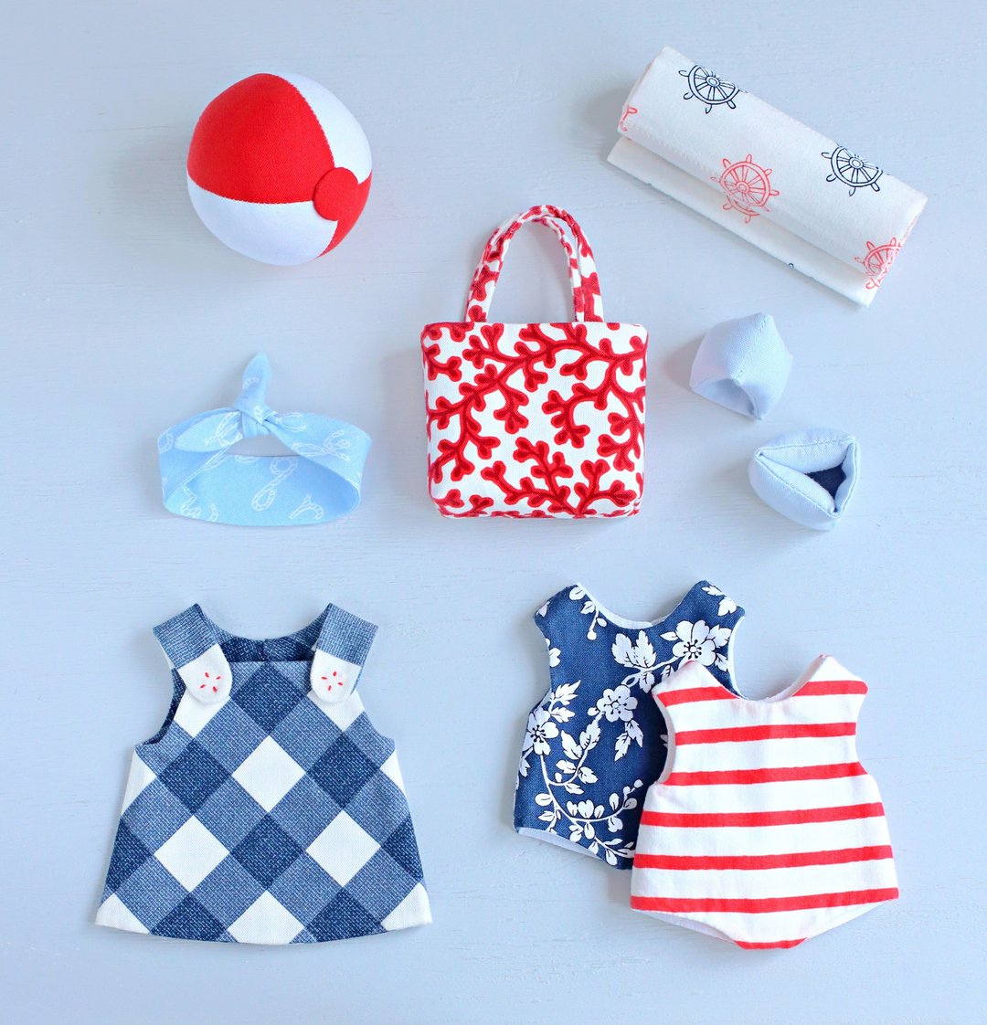 PDF 7-piece Beach Set for Large Doll (Clothes and Accessories) Sewing Pattern - 手工艺教程/工具书 - 其他材质 