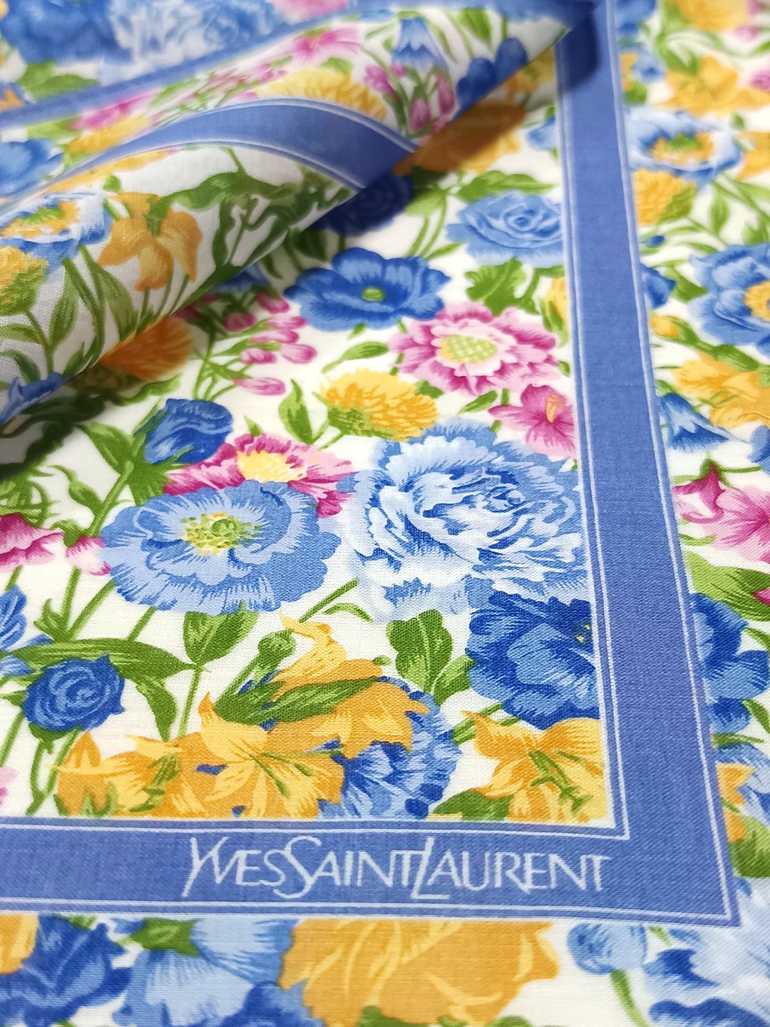 Yves Saint Laurent 古董手帕 彩色植物花卉印花 19x18.5 英寸 - 手帕/方巾 - 棉 蓝色