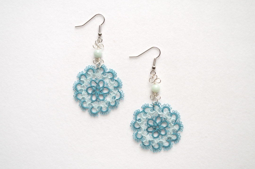 tatting lace and amazonite earrings - 耳环/耳夹 - 棉．麻 蓝色