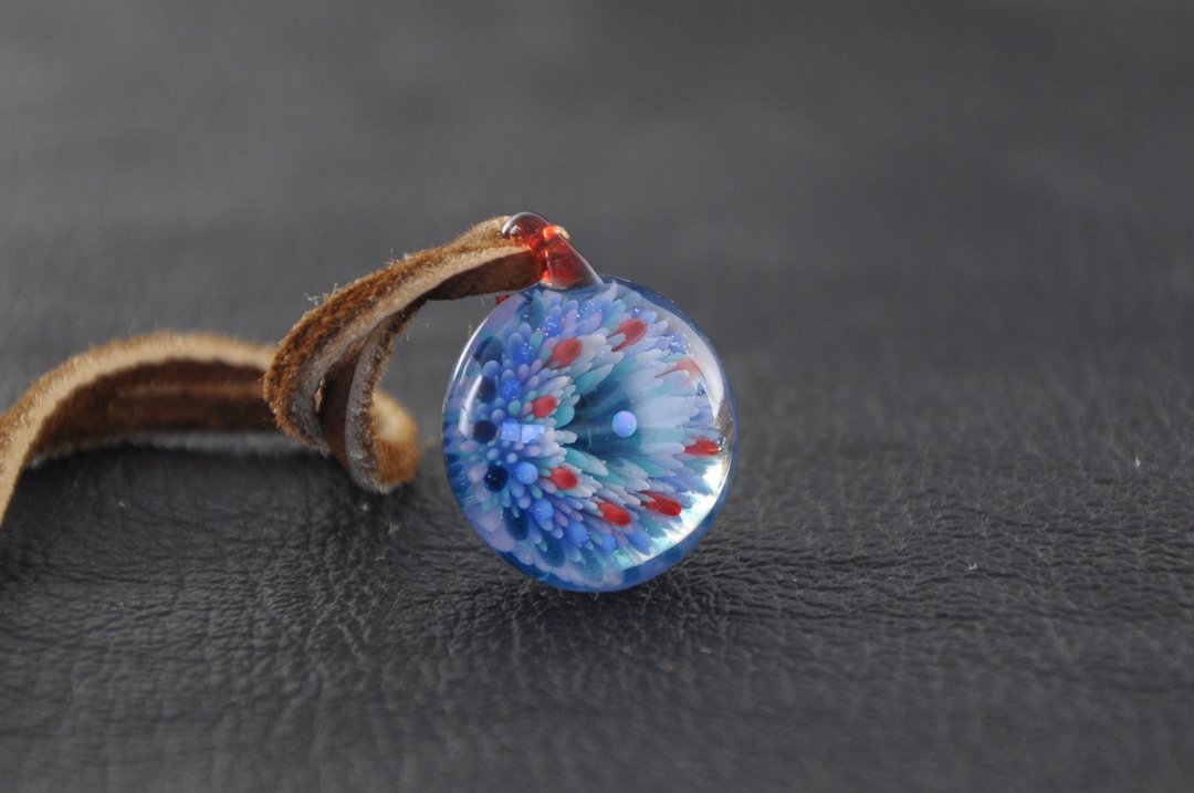 [Eternal tip] Glass pendant flower - 项链 - 玻璃 