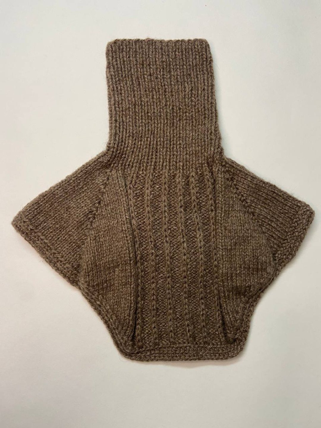 Unisex organic wool knitted neck warmer knitted turtleneck scarf dickey - 其他 - 羊毛 咖啡色