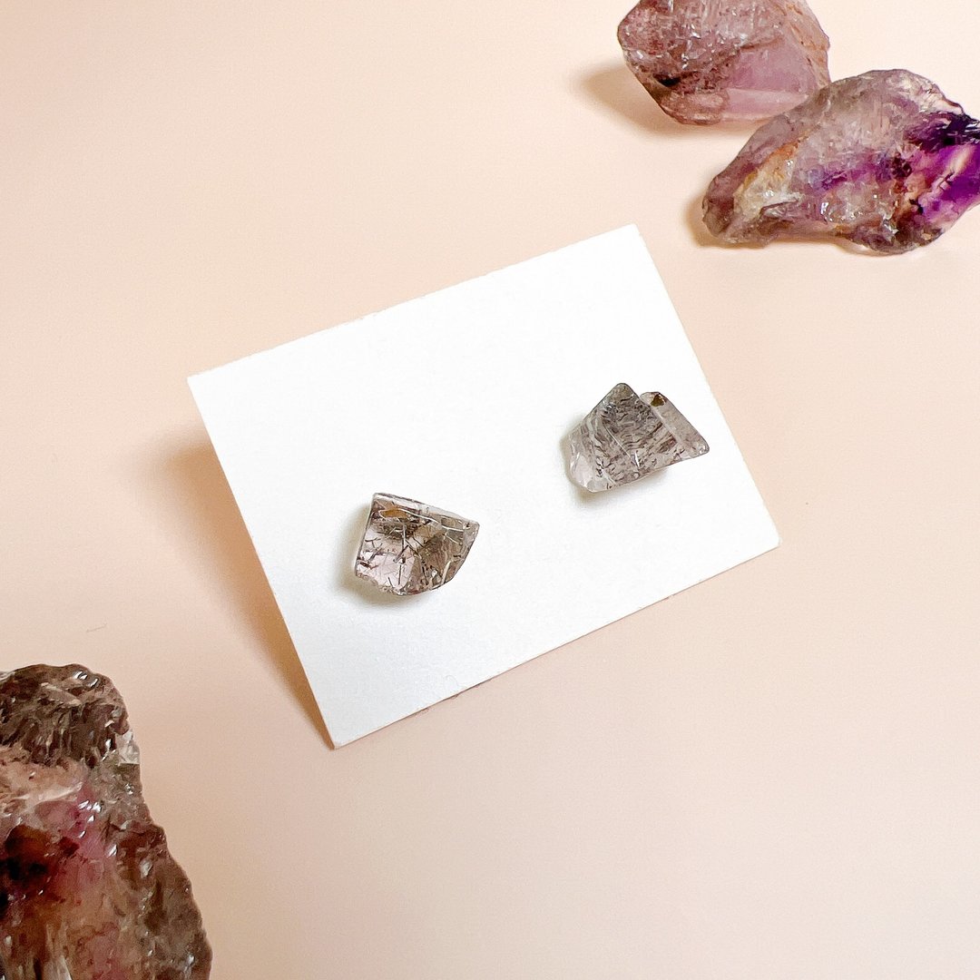 超高频率水晶 超七耳环 天然石 水晶耳环 饰品 - 耳环/耳夹 - 水晶 多色