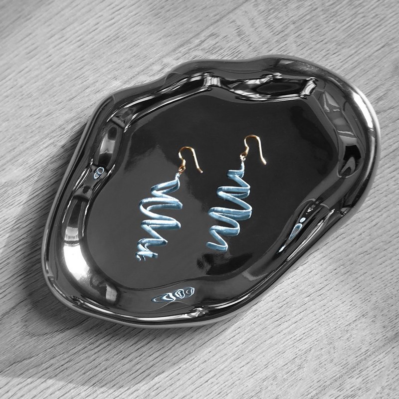 耳边书画 缠花耳饰 畅思 水蓝 - 耳环/耳夹 - 绣线 蓝色