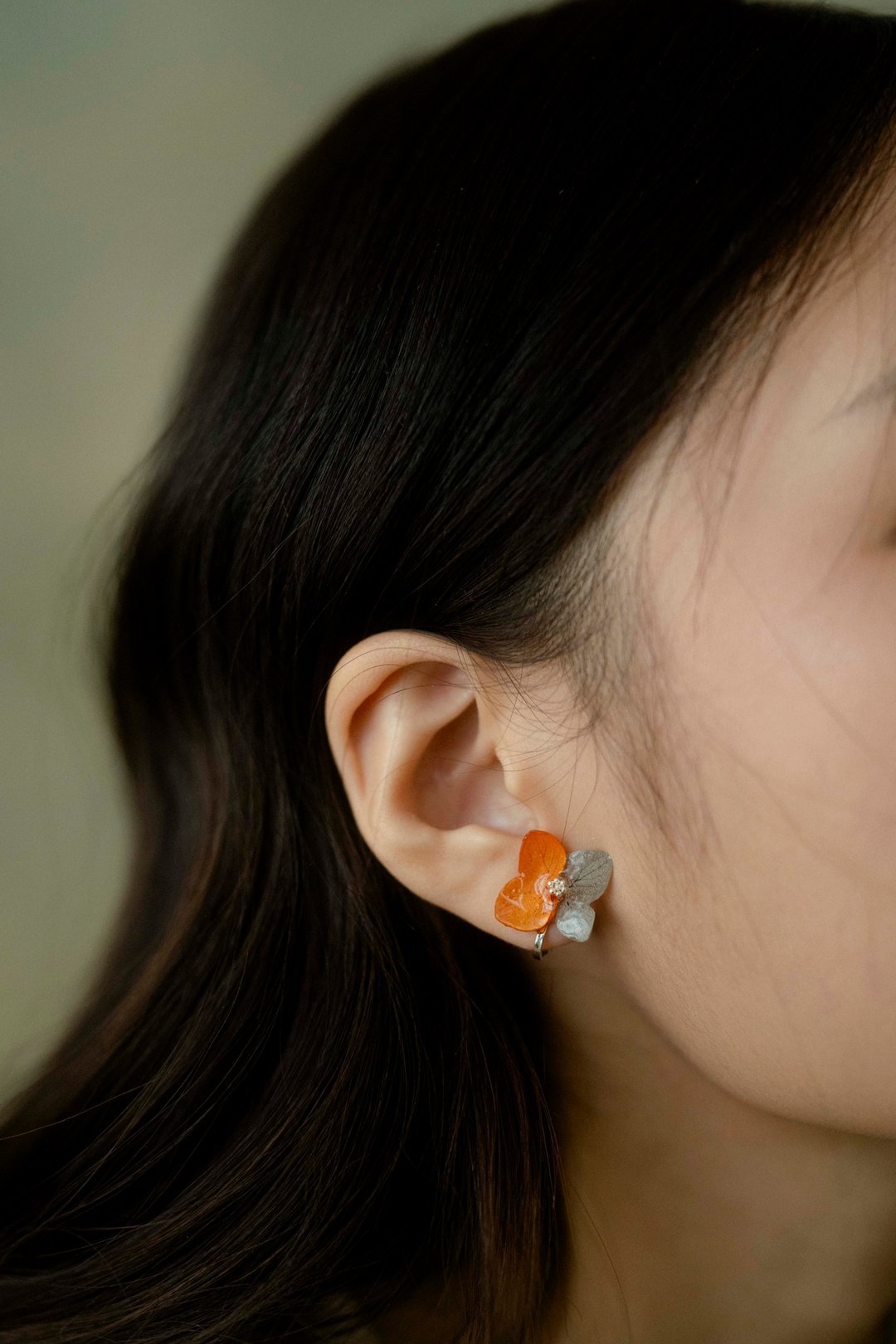 Love Earrings双色耳环 Love Earrings-Red&Grey - 耳环/耳夹 - 植物．花 红色