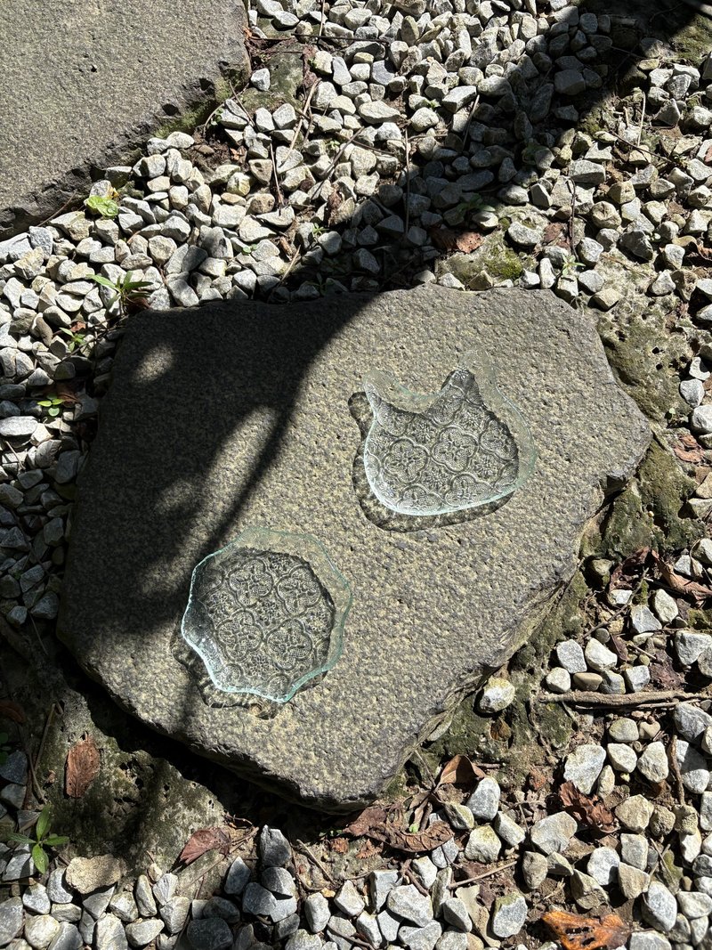 海棠压花玻璃造型盘 - 盘子/餐盘/盘架 - 玻璃 