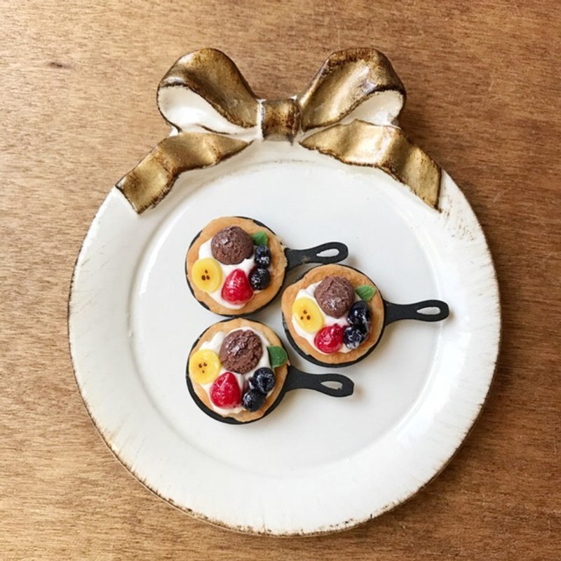 Brooch / miniature / sweets - 胸针 - 粘土 