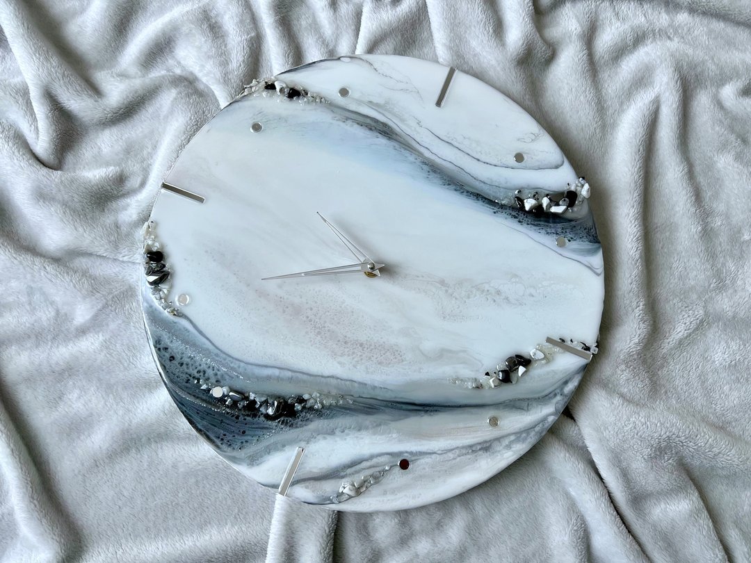 Grey white marble clock Wall 40cm 時鐘 樹脂畫 大理石 - 时钟/闹钟 - 树脂 灰色