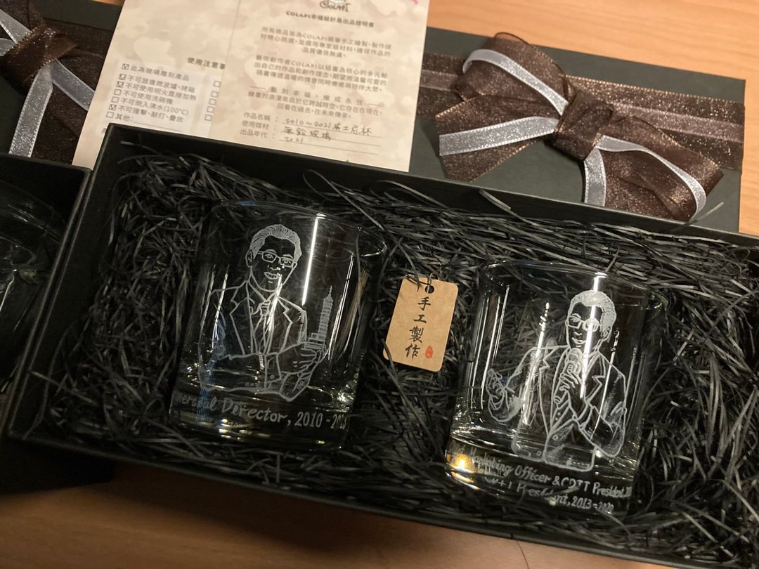 【定制化礼物】商务送礼 玻璃雕刻 酒杯 人像酒杯 威士忌 长官 - 酒杯/酒器 - 玻璃 