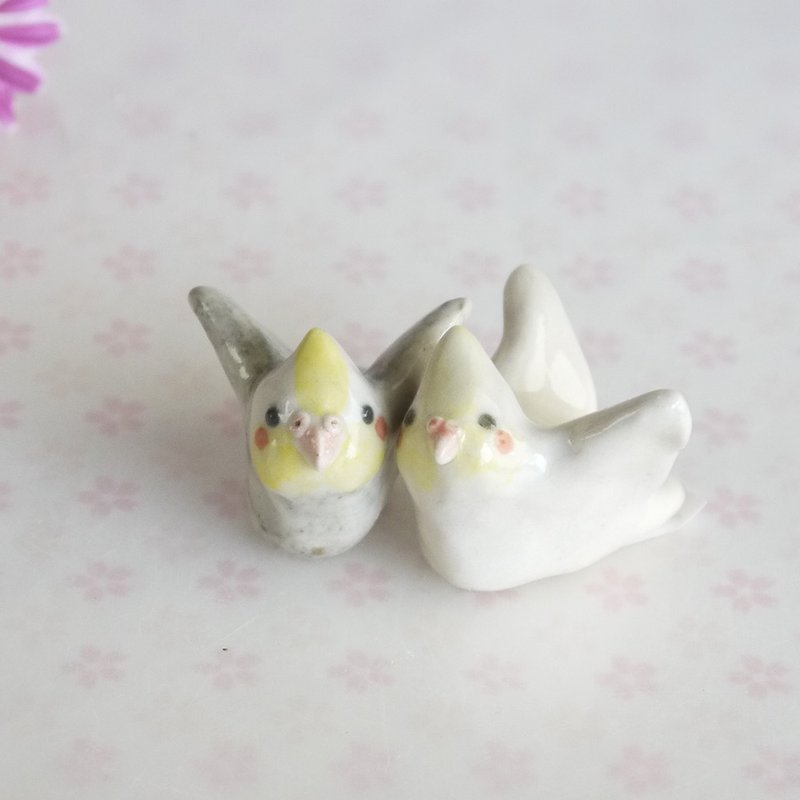Two chicks with a chopstick rest of cockatiels (a small bird of pottery aside) - 筷子/筷架 - 陶 黄色