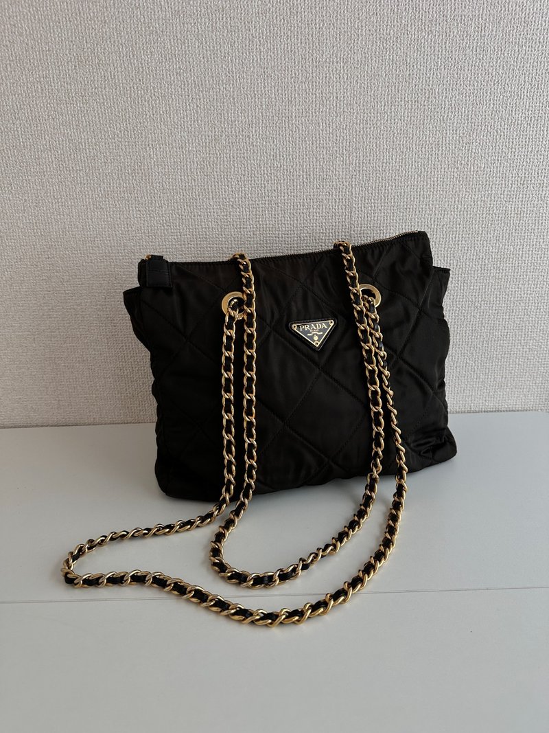 中古包 Prada普拉达 墨绿色降落伞包 - 手提包/手提袋 - 尼龙 黑色