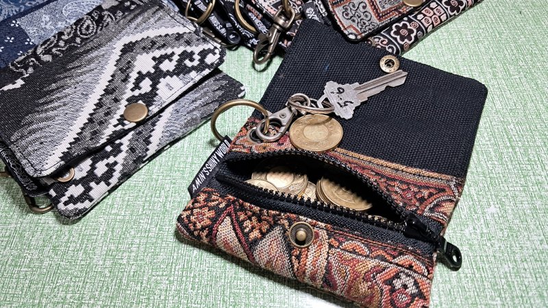 AMIN'S  SHINY WORLD 手工民族风格折式钥匙零钱包 - 钥匙链/钥匙包 - 棉．麻 多色