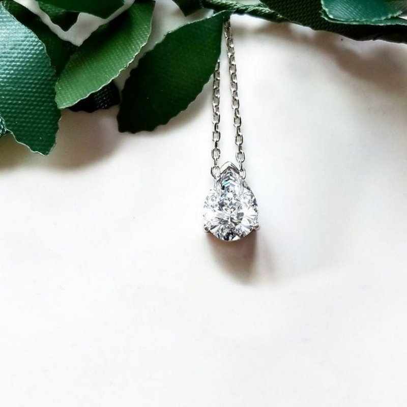 DoriAN 奢华超气质闪亮雨滴造型925纯银镶CZ钻项链 附纯银保证卡 - 项链 - 纯银 银色