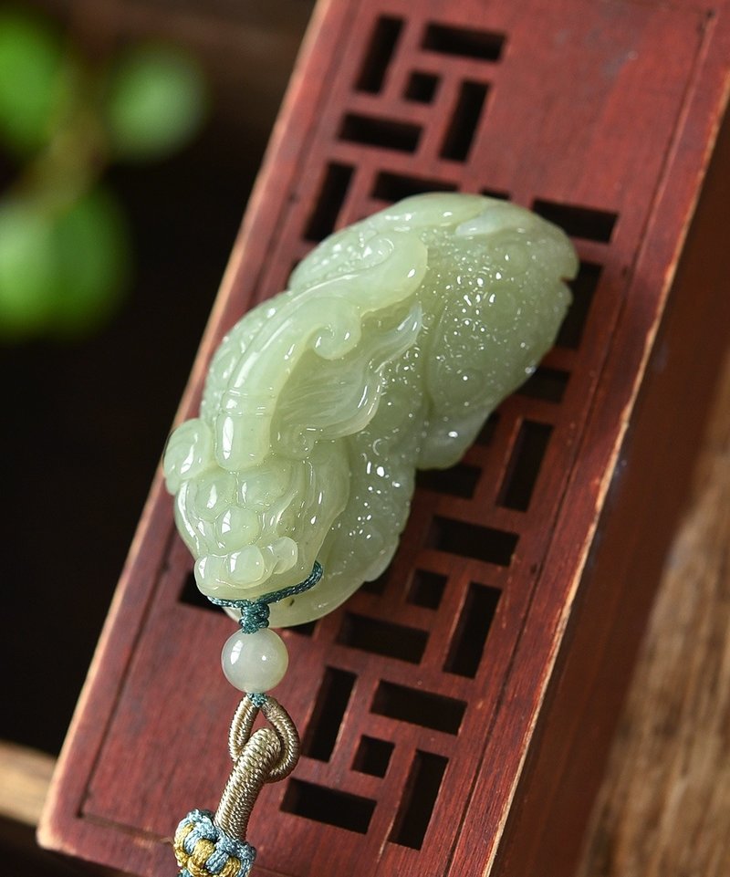 秒杀价 天然和田玉黄口貔貅吊坠 - 吊饰 - 玉石 