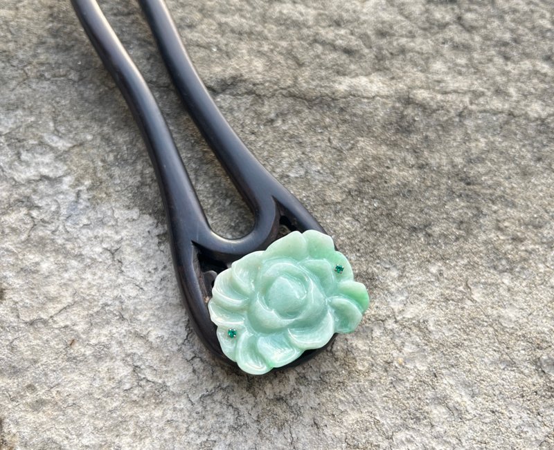 挽天华 Tongling木温-豆绿翡翠牡丹设计缕空黑檀木钗发饰 - 其他 - 塑料 粉红色