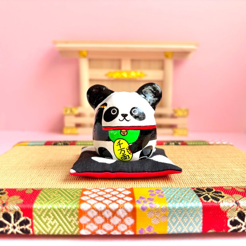 招财熊猫摆饰 日本手作幸运熊猫 开运招福 - 摆饰 - 粘土 白色