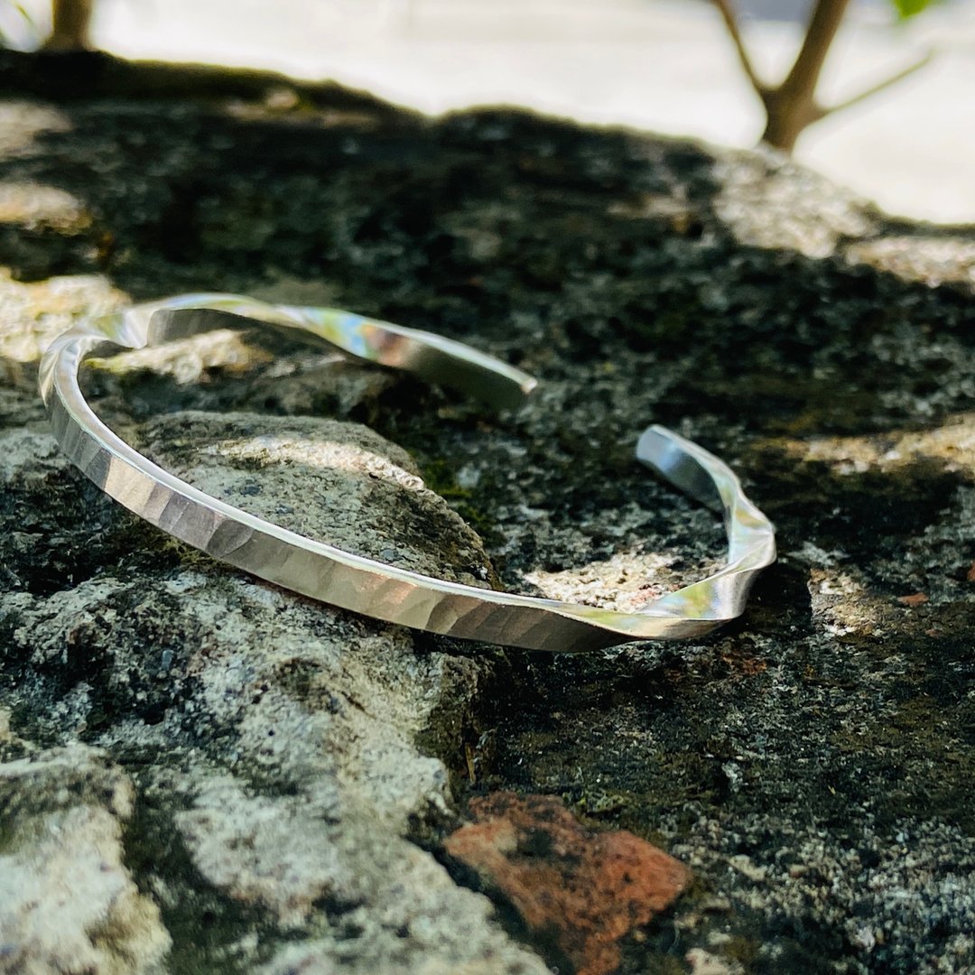 纯银 旋转 敲纹 手环 定制名字  S548 - 手链/手环 - 纯银 银色