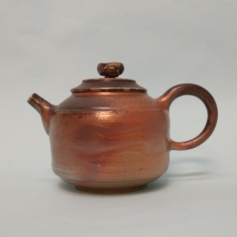柴烧玫瑰金手拉壶 - 茶具/茶杯 - 陶 