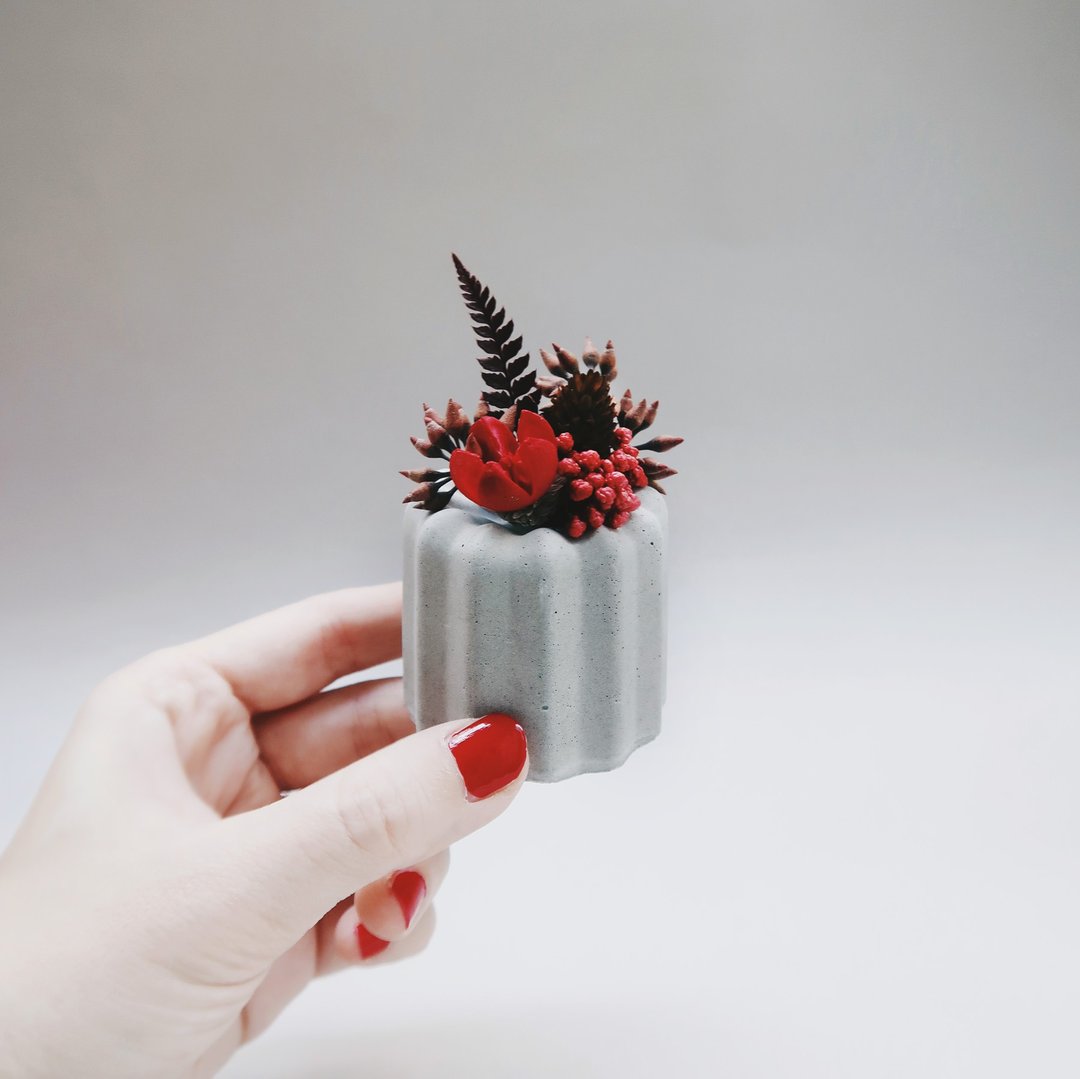 CANELÉ 法式可丽露 | 血腥玛丽・干燥 / 不凋花水泥甜点扩香摆饰 - 干燥花/捧花 - 水泥 红色
