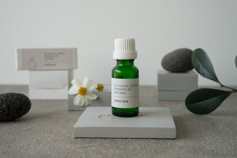 植物精油 15ml | 柔光香气・留香更久的日常 - 香薰/精油/线香 - 精油 绿色