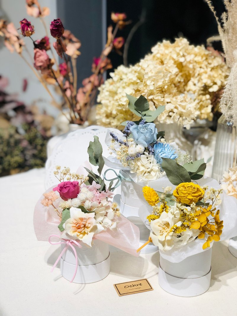 Ochre 韩式花筒 花盒 花礼 - 干燥花/捧花 - 植物．花 多色